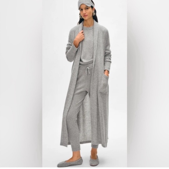 Quince Mongolian Cashmere Belted
Robe/Cardigan - Picture 7 of 13